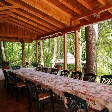 Pensjonat Cosy Bungalow In A Lovely Village 3*