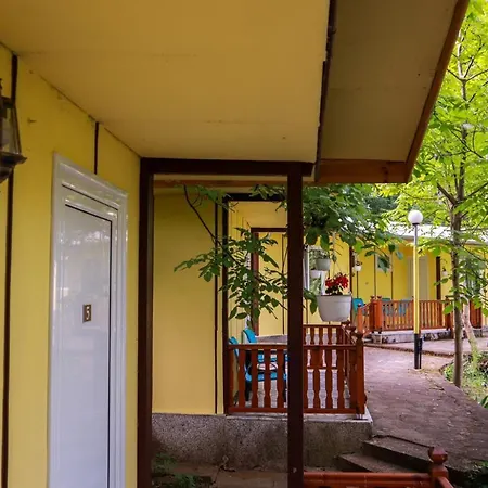 Penzion Cosy Bungalow In A Lovely Village Kamena